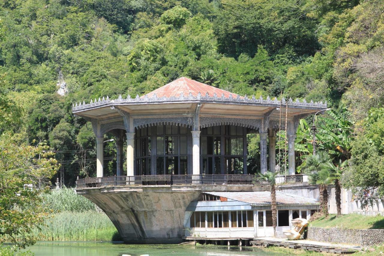 Afon Resort Hotel New Athos 外观 照片