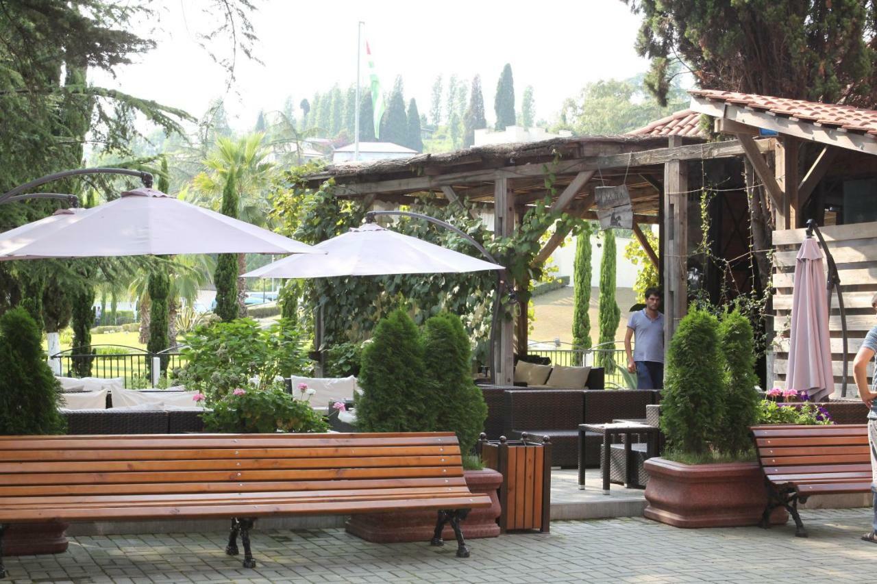 Afon Resort Hotel New Athos 外观 照片